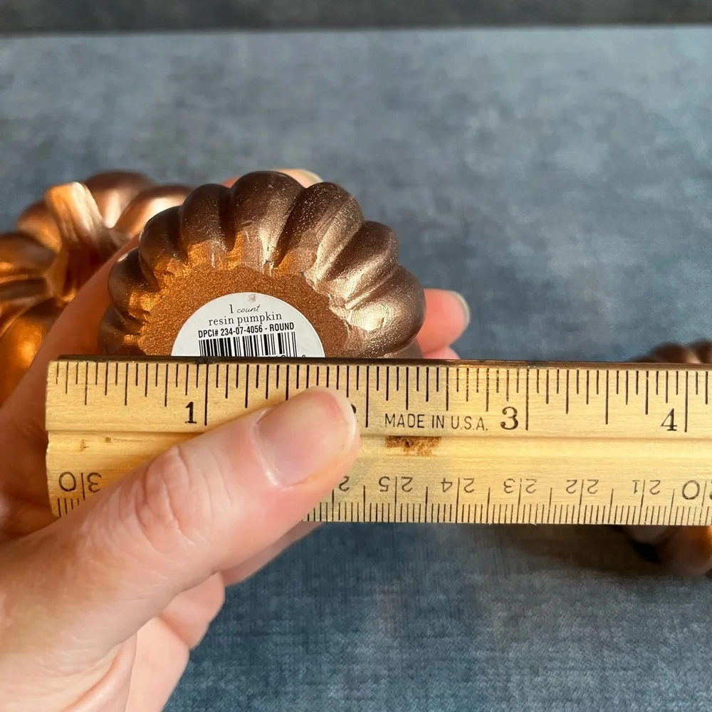 Target Bullseye Playground Resin Pumpkin Set - Picture 8 of 11